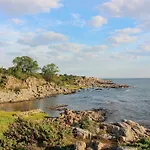 Kirsti - 300m From The Sea By Interhome