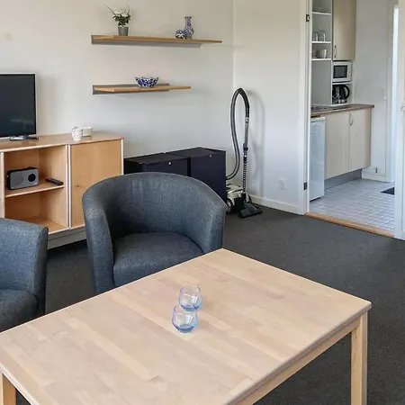 Apartament Kirsti - 300m From The Sea By Interhome