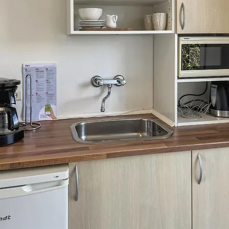 Kirsti - 300m From The Sea By Interhome *