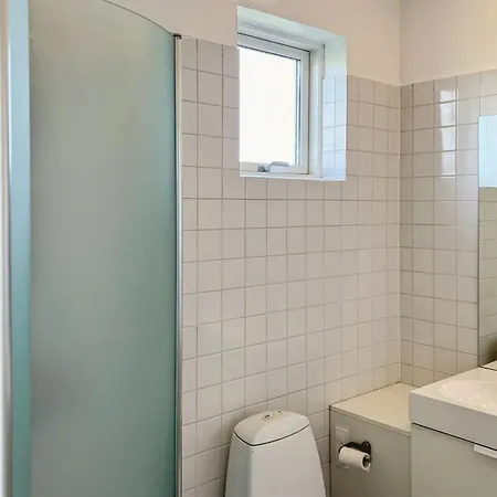 Apartament Kirsti - 300m From The Sea By Interhome