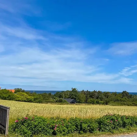 Kirsti - 300m From The Sea By Interhome